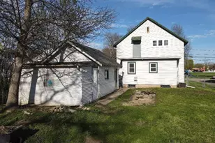 716 Depere St, Menasha, WI 54956 - Photo 2