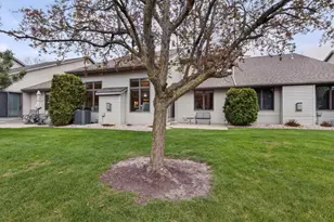 830 E River Dr, De Pere, WI 54115 - Photo 28