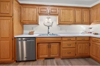 830 East River Drive #D, De Pere, WI 54115 - Photo 10
