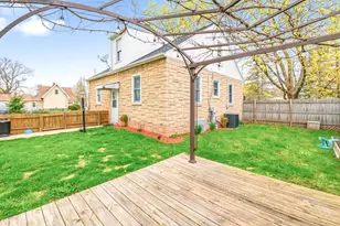 1149 9th St, Green Bay, WI 54304 - Photo 28