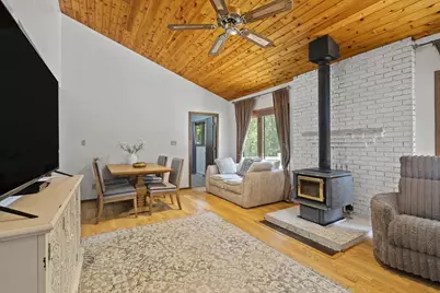 W4609 S Pearl Lake Road, Redgranite, WI 54970 - Photo 8