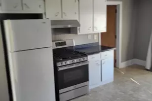 741 S Irwin Ave, Green Bay, WI 54301 - Photo 6