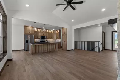 N9266 Homestead Lane, Appleton, WI 54915 - Photo 8