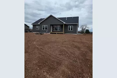 N9266 Homestead Lane, Appleton, WI 54915 - Photo 2