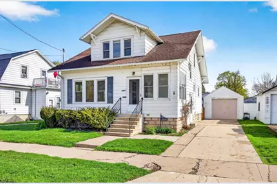 1068 Caroline Street, Green Bay, WI 54303 - Photo 1