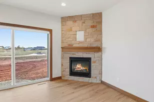 1825 Servant Way, Green Bay, WI 54311 - Photo 16
