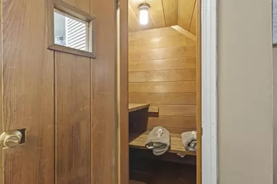 4545 Pine Street #E, Appleton, WI 54914 - Photo 30