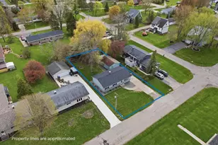 417 3rd St, Winneconne, WI 54986 - Photo 32
