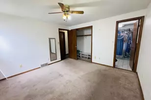 1760 Oakdale Ave, Green Bay, WI 54302 - Photo 16