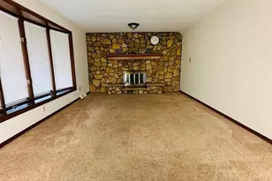 1760 Oakdale Ave, Green Bay, WI 54302 - Photo 4