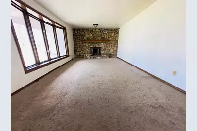 1760 Oakdale Avenue, Green Bay, WI 54302 - Photo 4