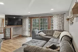 2360 Lincoln St, Marinette, WI 54143 - Photo 4