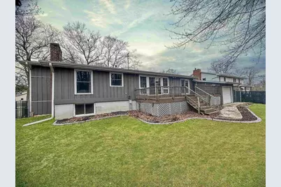 2360 Lincoln Street, Marinette, WI 54143 - Photo 2