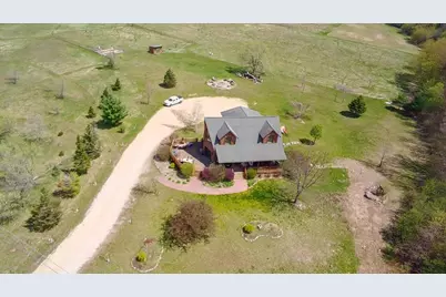 N6512 State Road 22, Wild Rose, WI 54984 - Photo 2