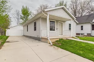 236 4th St, Menasha, WI 54952 - Photo 2