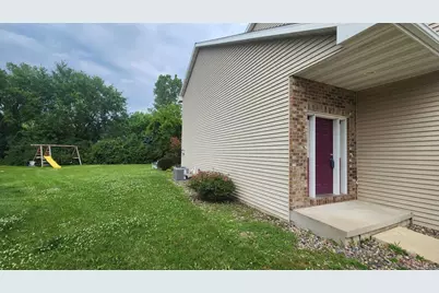 713 Edge Point Court #1, De Pere, WI 54115 - Photo 2