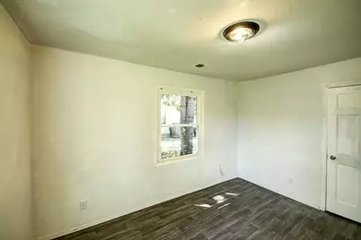 544 Grand Street, Oshkosh, WI 54901 - Photo 18