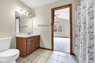 713 Edge Point Ct, De Pere, WI 54115 - Photo 16