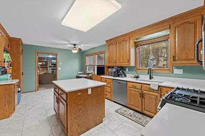 2655 Indian Hill Drive, Green Bay, WI 54313 - Photo 6