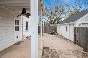 1609 Spring St, Appleton, WI 54914 - Photo 6