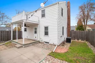 1609 Spring St, Appleton, WI 54914 - Photo 10