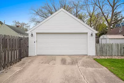 1609 Spring Street, Appleton, WI 54914 - Photo 14