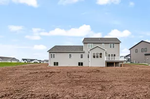N8744 Connor Cir, Menasha, WI 54952 - Photo 48