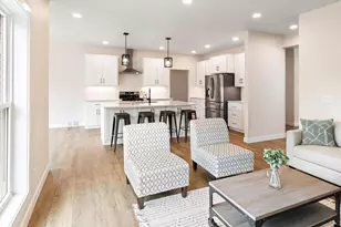 N8744 Connor Cir, Menasha, WI 54952 - Photo 12