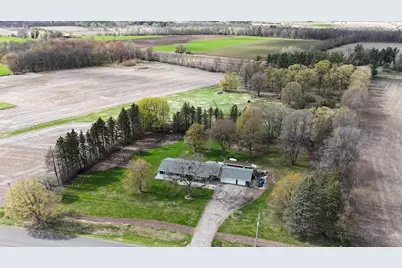 W8166 Belle Plaine Avenue, Shawano, WI 54166 - Photo 6
