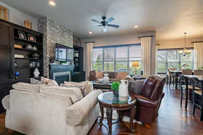 4873 Jack Pine Court, Appleton, WI 54913 - Photo 8