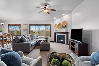 1107 Pisces Place, De Pere, WI 54115 - Photo 6