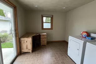 512 Jeffery St, Combined Locks, WI 54113 - Photo 8
