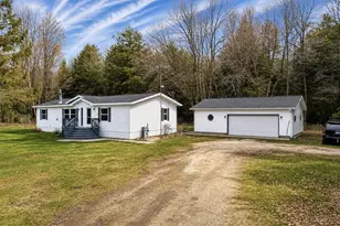 N4427 M-35, Menominee, MI 49858 - Photo 2