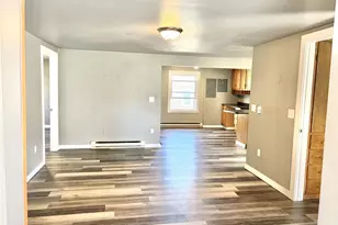 326 E Wilson Ave, Appleton, WI 54915 - Photo 6