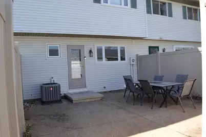 862 Castle Road, Fond du Lac, WI 54935 - Photo 2
