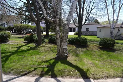 862 Castle Road, Fond du Lac, WI 54935 - Photo 20
