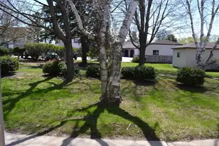 862 Castle Rd, Fond du Lac, WI 54935 - Photo 20