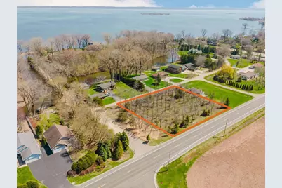 Lee Harbor Lane, Oshkosh, WI 54902 - Photo 1