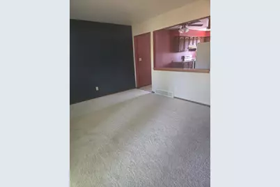 890 Bishop Court, Fond du Lac, WI 54935 - Photo 2