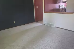 890 Bishop Ct, Fond du Lac, WI 54935 - Photo 2