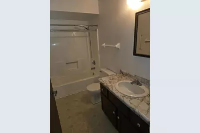 890 Bishop Court, Fond du Lac, WI 54935 - Photo 10