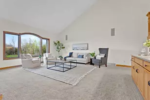 W7828 Hillview Rd, Hortonville, WI 54944 - Photo 6