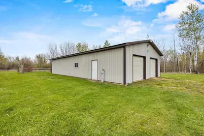 W7828 Hillview Road, Hortonville, WI 54944 - Photo 4