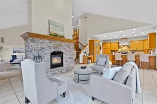W7828 Hillview Rd, Hortonville, WI 54944 - Photo 16