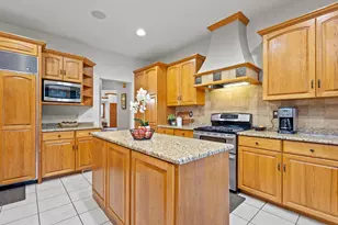 W7828 Hillview Rd, Hortonville, WI 54944 - Photo 12