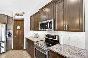 N8040 Paddock Ct, Sherwood, WI 54169 - Photo 12