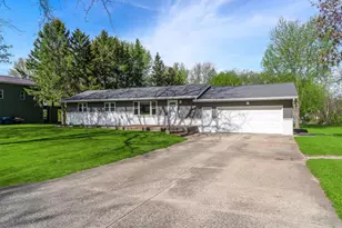 N6738 Irene Dr, Fond du Lac, WI 54937 - Photo 2