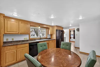 517 Abrams Street, Green Bay, WI 54302 - Photo 12