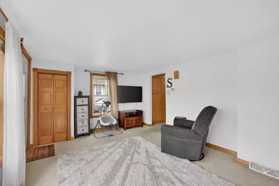 517 Abrams Street, Green Bay, WI 54302 - Photo 6