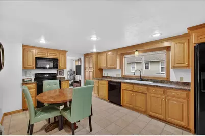 517 Abrams Street, Green Bay, WI 54302 - Photo 10